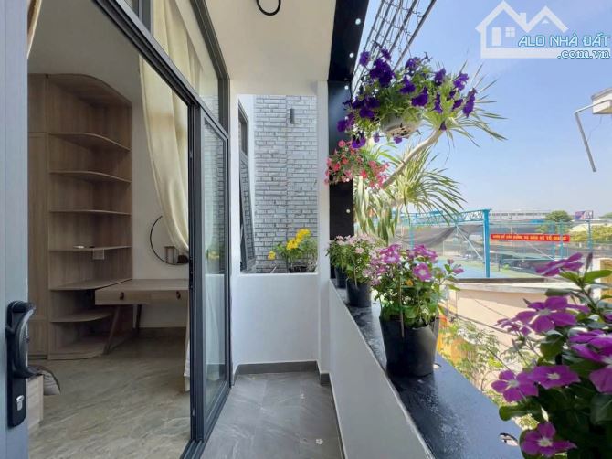 Cần Bán nhà 3 tầng lô góc 2 mặt tiền đường Lê Anh Xuân - 125m2 - Hòa cường Nam- Hải Châu
