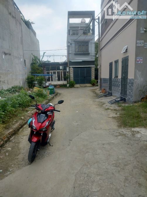 Cần bán lô đất hẻm 91c ngô chí quốc bình chiểu thủ đức