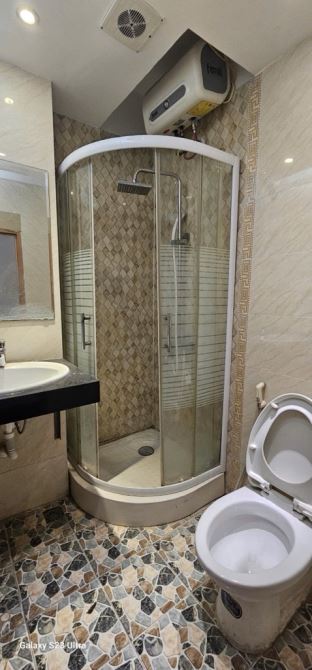 Bán nhà phố Trương Định ngõ nông thẳng tắp sổ đỏ 35m² nhà 5 tầng giá nhỉnh 5 tỷ
