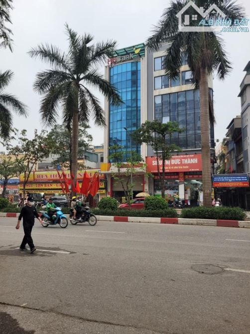 Bán toà nhà 8 tầng MP Tân Mai- Kim Đồng kinh doanh, văn phòng doanh thu khủng