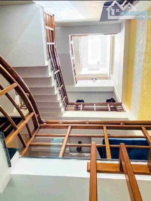NHÀ 3 TẦNG ĐẸP MẶT TIỀN BẾ VĂN ĐÀN DT 75M2 NGANG 5M VỊ TRÍ ĐẸP GIÁ CHỈ 7.8 TỶ