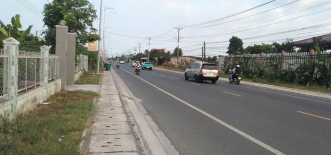 Nhà đất lớn, Mt đường tỉnh 833 xã Nhơn Thạnh Trung, TP Tân An, Long An