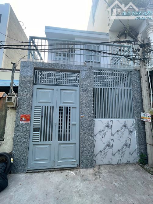 Nhà mới, 2 tầng, 2 phòng ngủ, hẻm xe hơi Huỳnh Tấn Phát gần cầu Phú Mỹ, 4.3 x 16