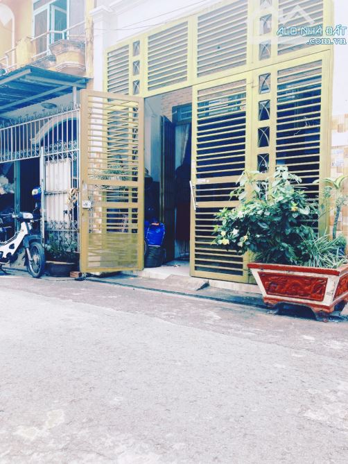 NHÀ KHU TRUNG TÂM QUẬN BÌNH TÂN - HẺM XE HƠI THÔNG - 2 LẦU -  GẦN CHỢ GÒ XOÀI - MÃ LÒ 48M2