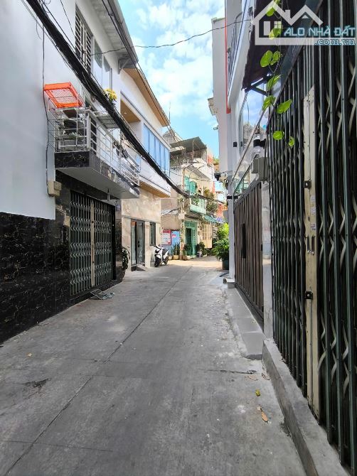 🏠🔥 NHÀ BÁN ĐƯỜNG- XVNT P21 BÌNH THẠNH: 4 TẦNG, 40m2 NỞ HẬU 4PN, 4WC HOÀN CÔNG chỉ hơn 5