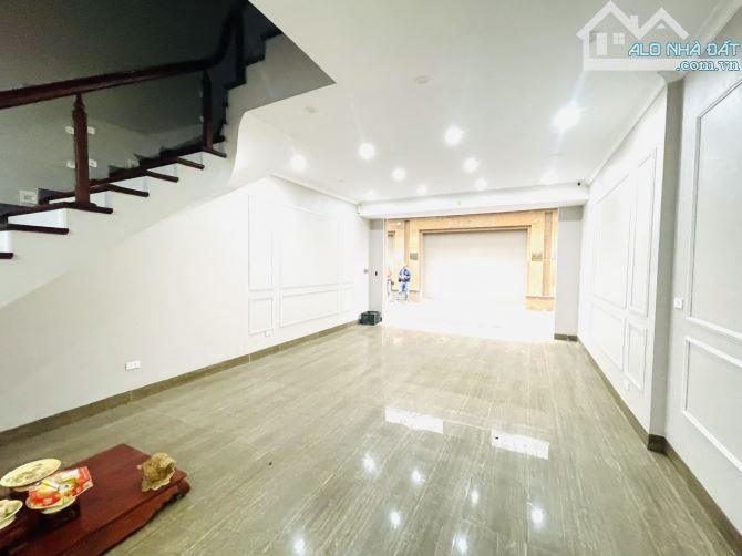 Phân lô LK Mỗ lao 60m mt5m 5 tầng đường 18m tiện ích bạt ngàn, ở sướng, KD VP đỉnh cao