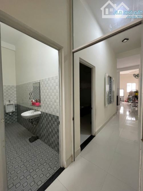 Nhà Cấp 4 Đường Lư Giang Gía Rẻ Hơn Đất