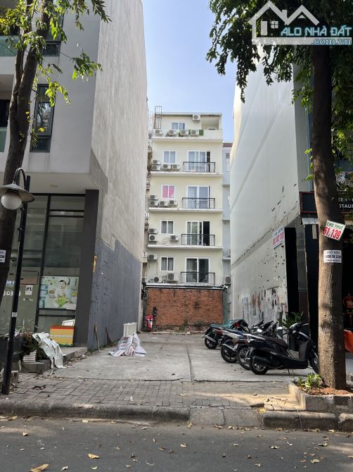 Bán đất khu Hưng Gia - Phú Mỹ Hưng-Quận 7 giá tốt