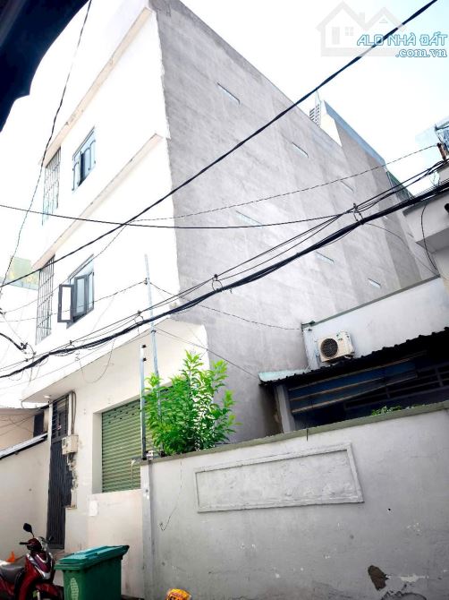 CĂN HỘ DỊCH VỤ 4 TẦNG ĐÚC TRƯỜNG CHINH ĐHT QUẬN 12 GIÁ RẺ 11.9 TỶ