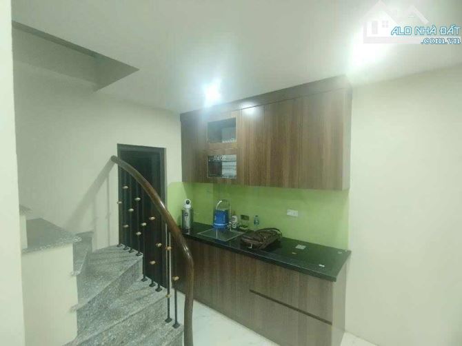 Bán nhà Lò Đúc HBT 23m2, 4T, mặt tiền rộng giá siêu hời nhỉnh 6 tỷ