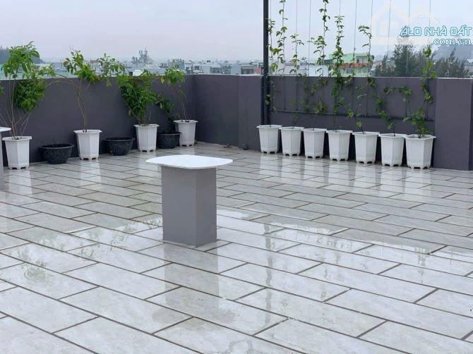 ĐÁO HẠN CẦN BÁN NHANH TÒA CĂN HỘ SẴN NGUỒN THU TỐT.