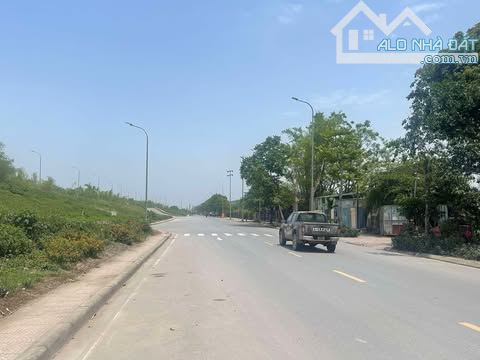 BÁN ĐẤT ĐỨC GIANG SIÊU HIẾM 74 ĐẤT 18.12.7TỶ LÔ GÓC CỰC PHẨM 2 MẶT ÔTÔ TRÁNH - 5