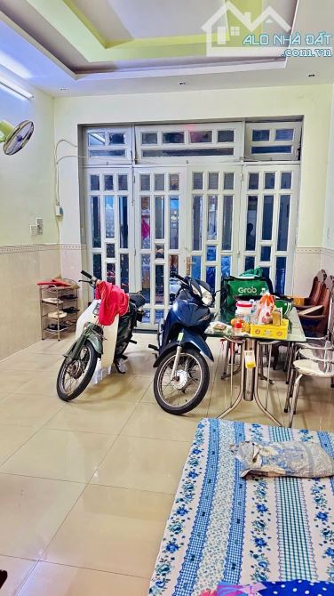 ✨ 1 TRỆT 1 LẦU (2PN), HXH TRÁNH cách 10 BƯỚC CHÂN, 58M2 (Ngang 3.8M x Dài 15.2M) - 4,3 TỶ