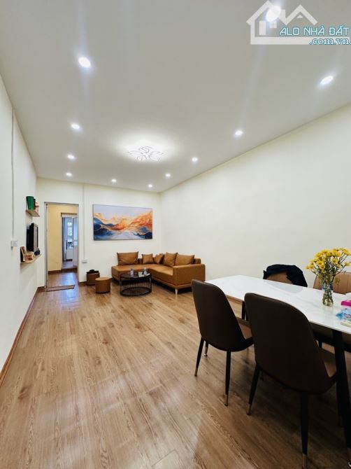 Bán nhà Nguyễn Trãi - Thanh Xuân 70m, 2 ngủ/3 ngủ, 2.98 tỷ