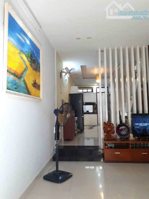 🏡 Bán Nhà đẹp 2 tầng hẻm Đường Tuệ Tĩnh - Lộc Thọ - Nha Trang