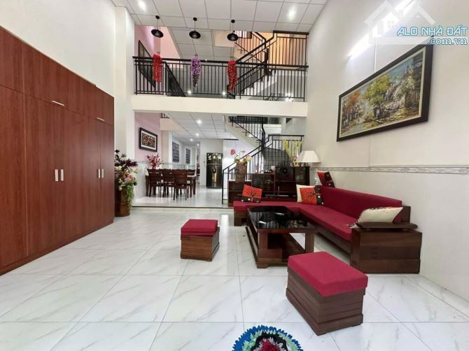 Bán nhà đường Mỹ Đa Đông 8 gần Võ Nguyên Giáp, đi bộ chỉ 5 phút tới biển