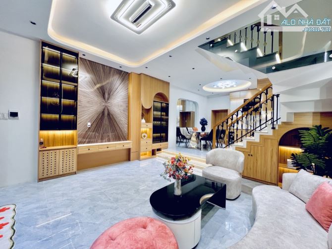 Tân bình nguyễn phúc chu Siêu phẩm nhà phố xem là mê,5x10 - 4T chỉ 7 tỏi - 10