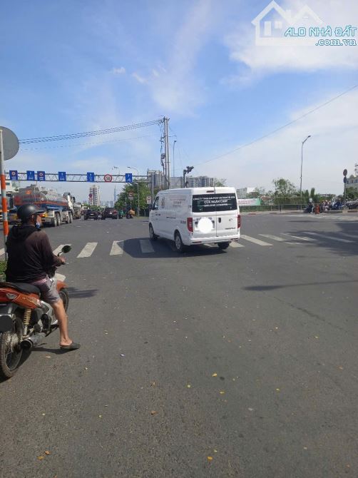 BÁN ĐẤT HẼM XE TẢI TRÁNH, NGUYỄN VĂN LINH QUẬN 7, 164M2(8X20) CHỈ 9.8 TỶ - 2