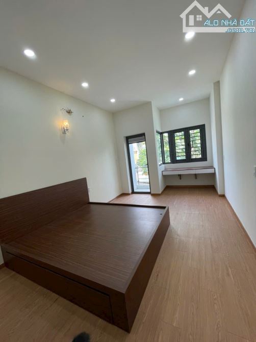 BÁN NHÀ 3 TẦNG 78M2 – HẺM Ô TÔ SÁT NGUYỄN DUY TRINH, Q2 – CHỈ NHỈNH 6 TỶ! - 1