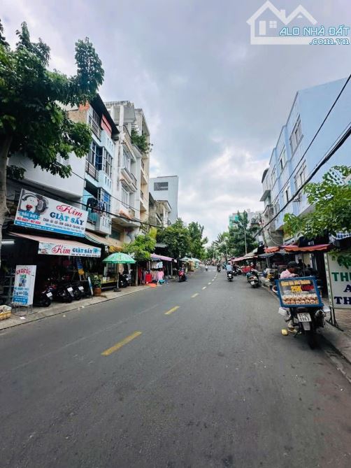 BÁN NHÀ 5 TẦNG – HẺM 10M CÓ LỀ – 1 SẸC PHAN HUY ÍCH – GẦN EMART – GIÁ CHỈ 8.8 TỶ - 1