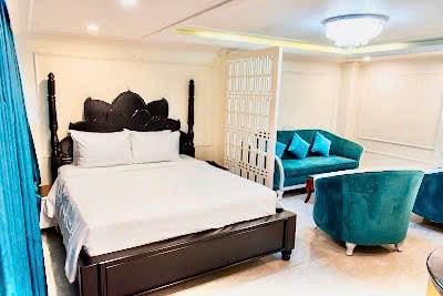 Cho thuê khách sạn 100 phòng MT Tân Bình gần sân bay. - 1