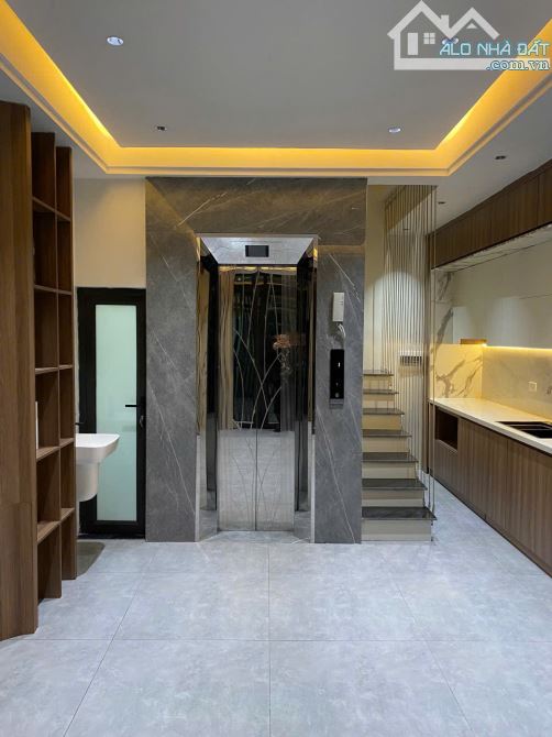 Siêu Phẩm Siêu Đẹp Thang Máy Ở Cầu Đơ,Ngõ Nông,Thông,Ô Tô Đỗ Cửa.Gía 9.8Tỷ Có TL - 1