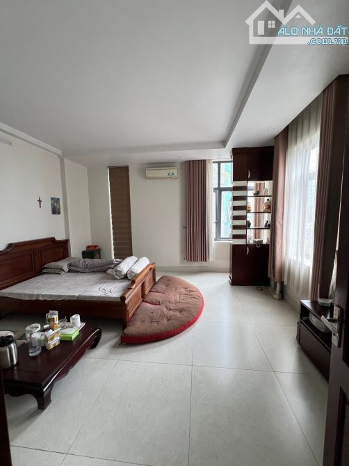 Bán Nhà Đông Ngạc Bắc Từ Liêm-Oto Vào Nhà,Nội Thất Đẹp-65m 4 tầng,Mt 8,5m giá 13,5 tỷ - 1