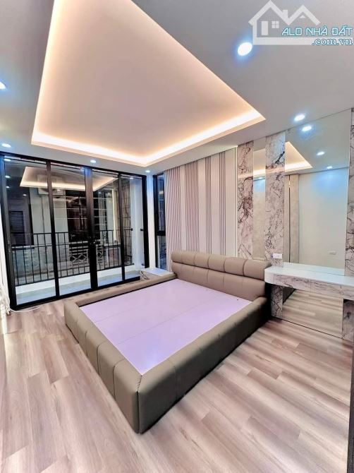 HƠN 5 TỶ CÓ NHÀ ĐẸP VỀ Ở LUÔN NGAY LÊ TRỌNG TẤN TT QUẬN THANH XUÂN - 1