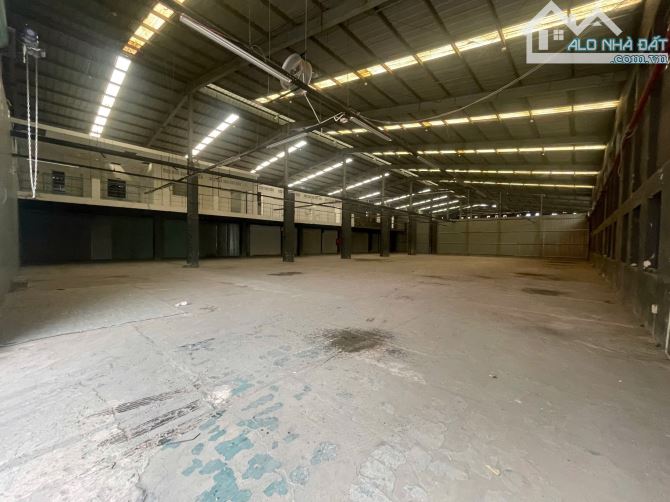 Cho thuê kho 1000m2 đến 4000m2 đường Phạm Văn Đồng, Linh Tây, Thủ Đức có pccc - 1