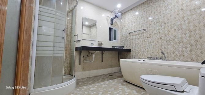 Bán nhà phố Trương Định ngõ nông thẳng tắp sổ đỏ 35m² nhà 5 tầng giá nhỉnh 5 tỷ - 1