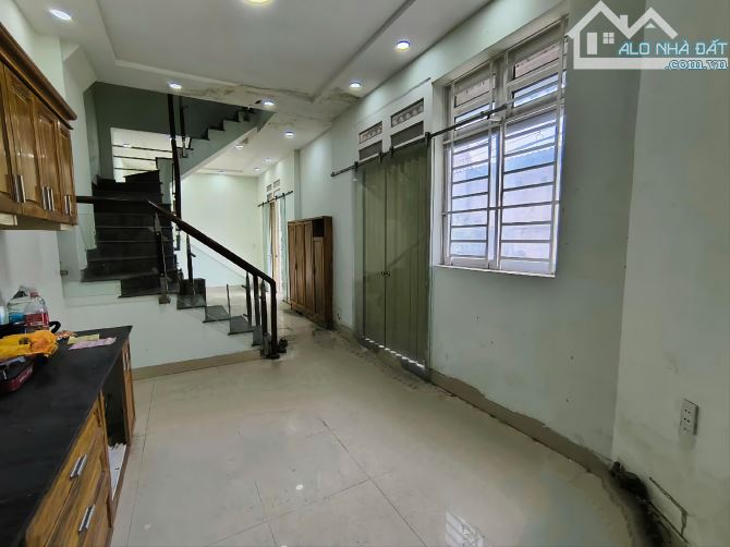 🏠🔥 NHÀ BÁN ĐƯỜNG- XVNT P21 BÌNH THẠNH: 4 TẦNG, 40m2 NỞ HẬU 4PN, 4WC HOÀN CÔNG chỉ hơn 5 - 1