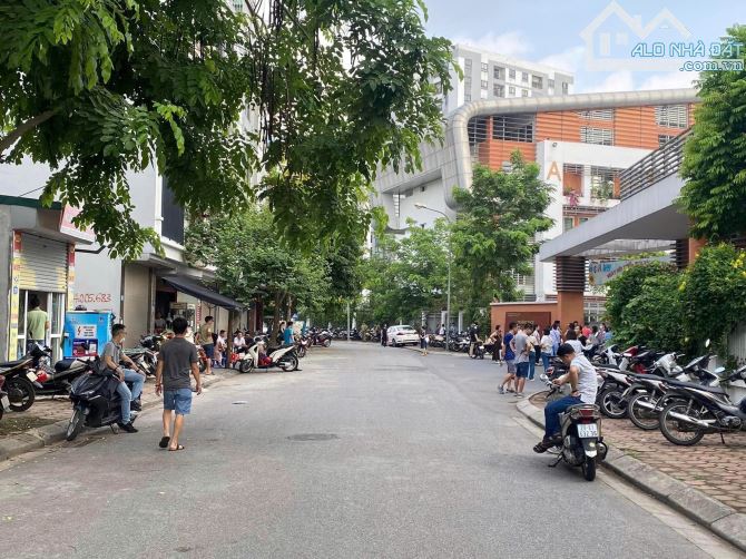 Giảm 500tr! Bán NHANH Đất Giang Biên, ngõ thông, ô tô tránh, 76m, MT 4m, nhỉnh 9 tỷ - 1