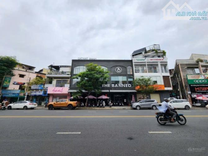 Ngang 16m - Siêu Hiếm - MT Nguyễn Cư Trinh, Quận 1 - DT: 16m x 8m - Giá: 60 tỷ - 1
