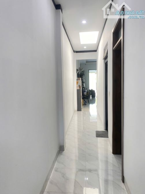 Nhà mặt tiền A11 Phạm Ngũ Lão 6x25m gần mọi tiện ích trung tâm - 1