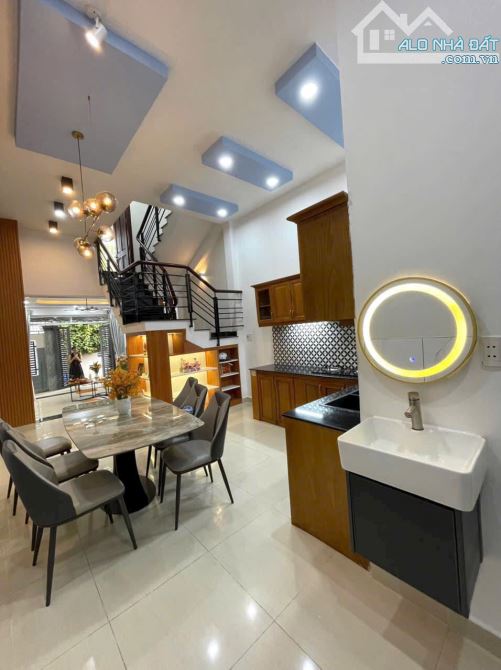 🌳 Nhà Trần Huy Liệu, Phú Nhuận – 56m² – 1T 2L ST – 5.6 Tỷ – 3PN - 1