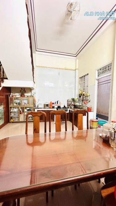 Nhà 2 lầu  MT Nguyễn Biểu khu Metro Kinh doanh tốt (6x20m.TC 100%) - 1