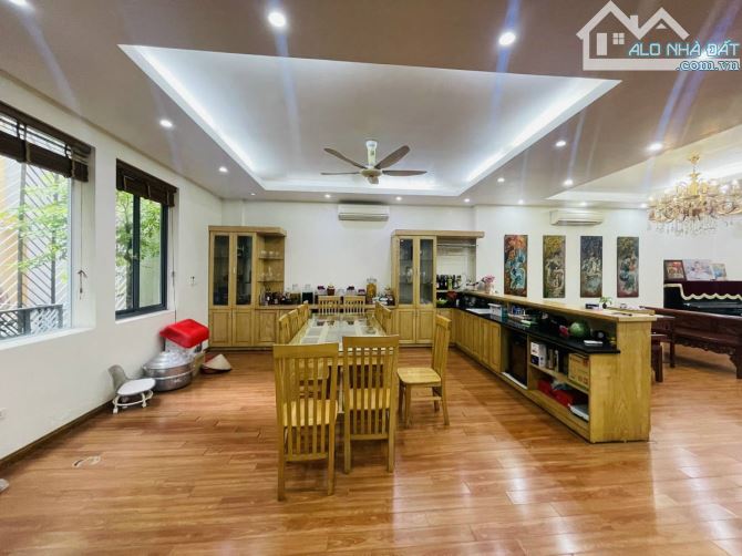 Bán nhà Định Công Thượng, vị trí kinh doanh, ô tô, gần phố 45m2, giá 8.5 tỷ - 1