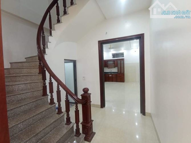 CĂN NHÀ MẶT ĐƯỜNG  DÂN XÂY VŨ NGỌC PHAN - TP NAM ĐỊNH - 1