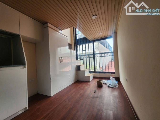 Bán toà CCMN, Căn hộ dịch vụ Trường Chinh dt 70m2 giá 19.6 tỷ - 1