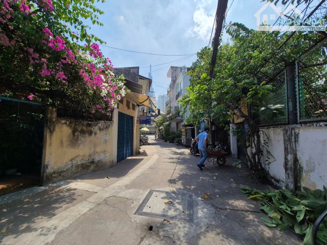 Bán 230m2 khu Nguyễn Hữu Cảnh, P22, Bình Thạnh đối diện Saigon Pear, Suwah, chỉ 153tr/m2 - 1