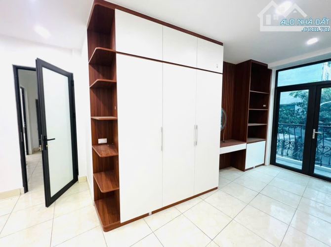 Nhà dân xây gần ngã tư Nhổn sổ đỏ 65m2 mặt ngõ thoát sát khu đô thị Hinnode - 1