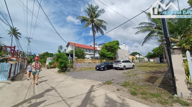 Cần bán 988m2 đất full thổ cư trung tâm khu phố Tây Hàm Tiến giá 22 tỷ - 1