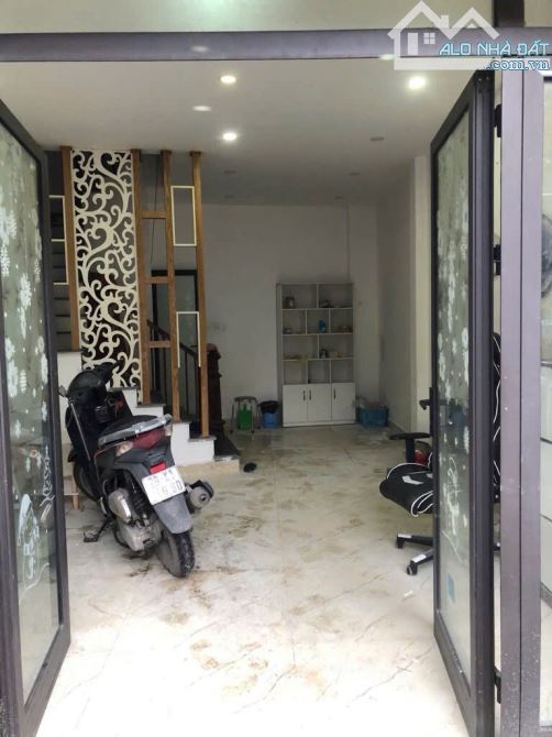 XUÂN ĐỈNH-MẶT NGÕ KINH DOANH 37M2/ 6TẦNG/10,3 TỶ - 1