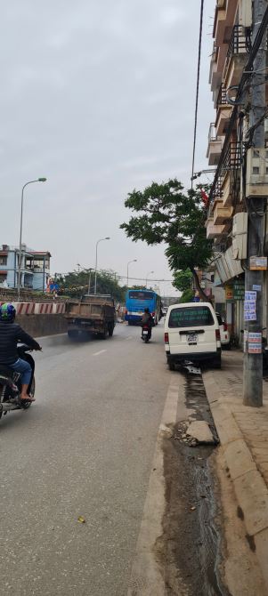 Bán lô đất mặt đường Đông Ngạc, Bắc Từ Liêm 96m2 Mặt đường trục chính có vỉa hè kinh doanh - 1