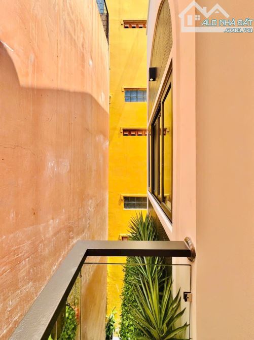 🔥PHẢI NHANH MỚI KỊP - 40m2 QUẬN 1 - CHỈ 5.65 TỶ TL🔥 - 14