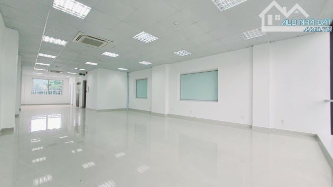 Văn phòng DT lớn 110-150-300m2- đường Trần Quang Diệu, sàn rộng, hiện đại, hỗ trợ fitout - 2