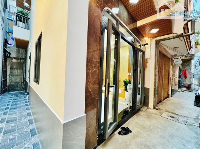 🔥PHẢI NHANH MỚI KỊP - 40m2 QUẬN 1 - CHỈ 5.65 TỶ TL🔥 - 2