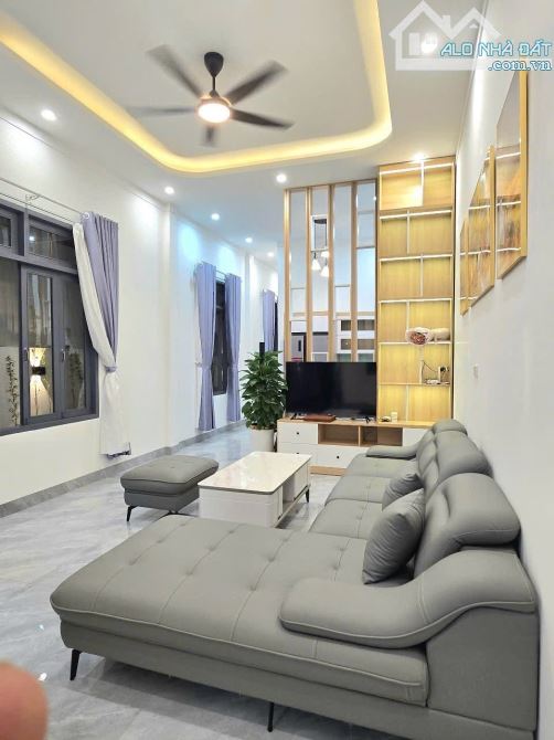 NHÀ FULL NỘI THẤT HẺM 33 GIẢI PHÓNG - P TÂN THÀNH - 2