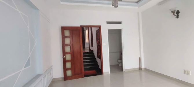 BÁN NHÀ 5 TẦNG – HẺM 10M CÓ LỀ – 1 SẸC PHAN HUY ÍCH – GẦN EMART – GIÁ CHỈ 8.8 TỶ - 2