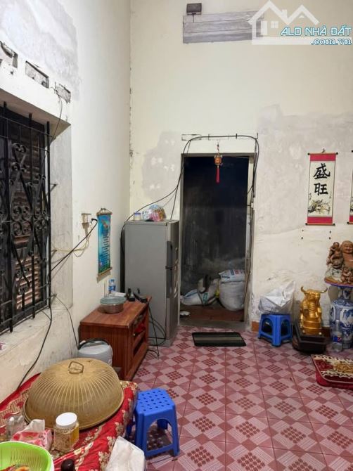 BÁN NHÀ HAI MẶT TIỀN - PHỐ NGUYỄN TƯ GIẢN - PHỐ CỔ - VỈA HÈ RỘNG RÃI - 250M2 CHỈ 35 TỶ!  C - 2